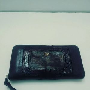 Diane Von Furstenberg DVF Burgundy Wine Leather Clutch-Wallet.